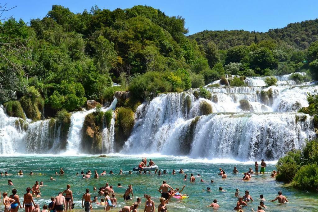 Amadrian Apartments Šibenik Dış mekan fotoğraf